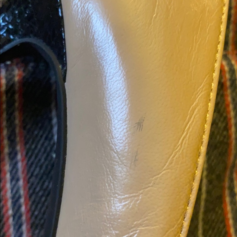 Shoes - Picture 6 of 6